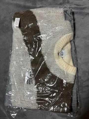 스트라이프 패턴 니트 스웨터 아이보리/브라운