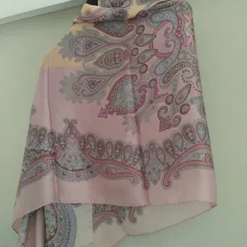 이탈리아제 페이즐리 무늬 실크 대형 스톨