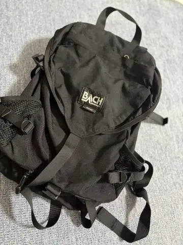 BACH 블랙 백팩 바흐