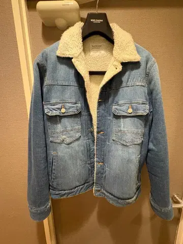 베이플로우 데님 스트레치 size 4 데님 자켓 보아 안감