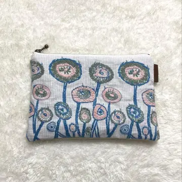 미나 페르호넨 path x 나비 핸드메이드 파우치 대