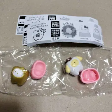 산리오 모두 함께 되자! 치아 골드 헬로키티 & 폼폼푸딩