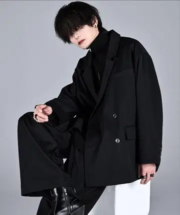 ADRER TR 더블 크로스 루즈 테일러드 더블 자켓