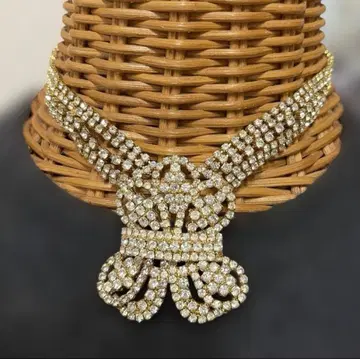 엘레강트한 크리스탈 목걸이 골드톤