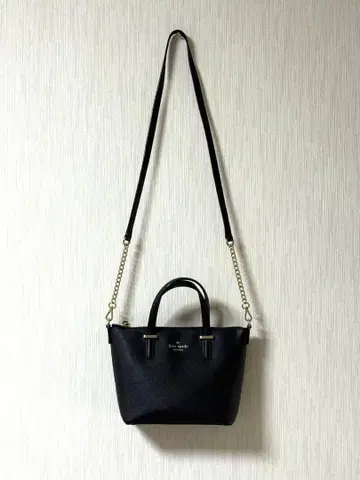 케이트 스페이드 숄더백 [ 익명 배송 ]