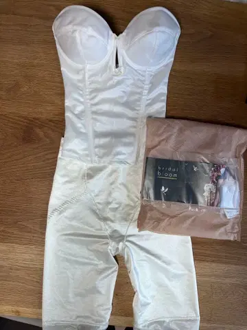 bridal bloom 화이트 브라이덜 이너 세트