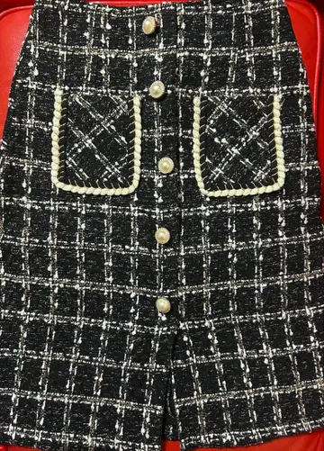 MIIA 트위드 비쥬 스커트 블랙