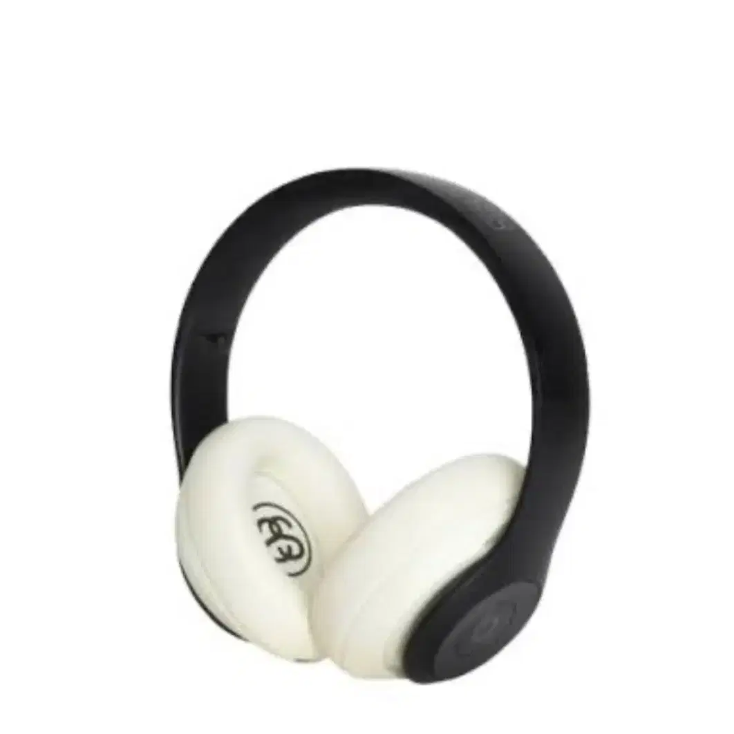 STUSSY X BEATS BY DRE HEADPHONES 【公式通販】