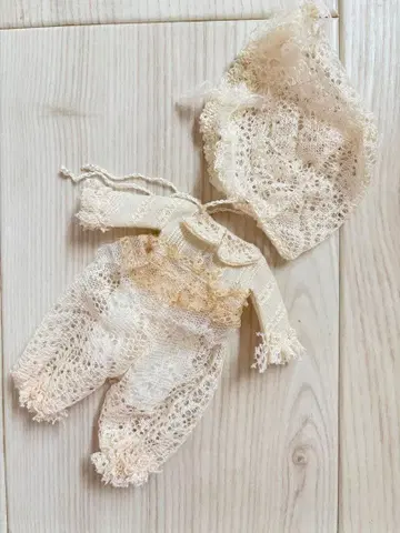 미디 브라이스 아웃핏 아이보리 레이스 세트