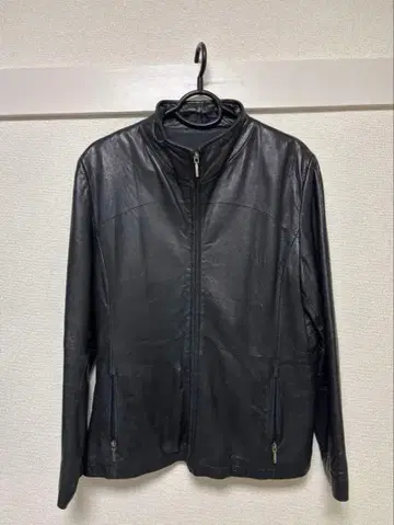 블랙 가죽 자켓