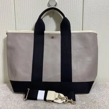 미사용 TOPKAPI 스코치 그레인네오 가죽 토트백 그레이