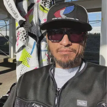 챌린저 CHALLENGER MID JACKET 나가세 토모야