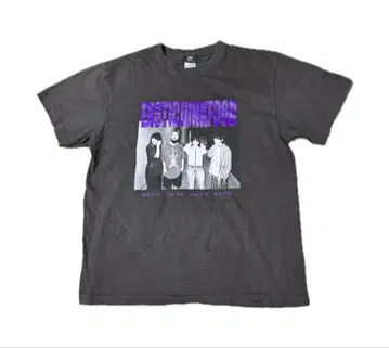 NEE JUNK FOOD 티 M 사이즈