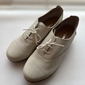 미사용 Figurino 가죽 신발 스니커즈 24cm