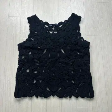 Les Copains 노슬리브 이너