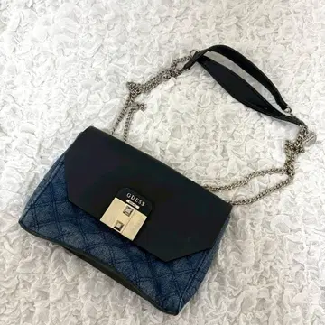 GUESS 게스 체인 숄더백 데님 퀼팅 블랙 블루