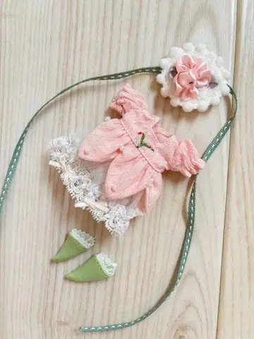 팝마트 브라이스 아웃핏 핑크 프릴 드레스 세트