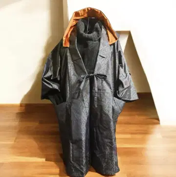 오시마 소매 리메이크 후드 부착 코트풍