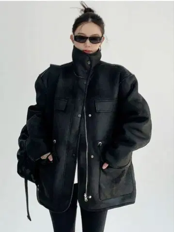 보아 자켓 블랙 화이트 무스탕