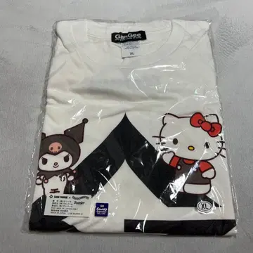 GANG PARADE 산리오 콜라보 T셔츠 XL 미개봉