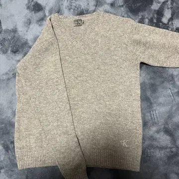 Calvin Klein 니트 스웨터