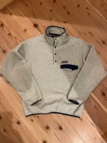 파타고니아 라이트웨이트 신틸라 스냅T 풀오버 S 사이즈