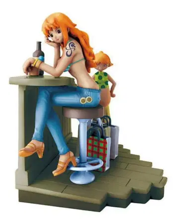 원피스 LOGBOX 피규어 가짜와 정품 나미 가짜 나미