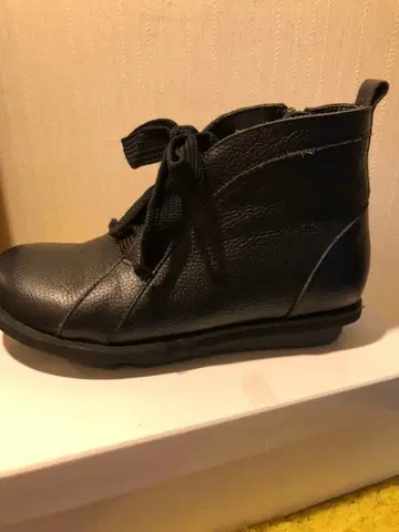 지우 숏부츠 겨드랑이 지퍼 블랙 소가죽