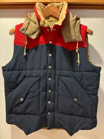 슈가케인 다운 베스트 레드/네이비