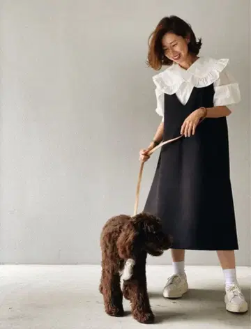 UNMINOU 백 펄 오버롤 스커트