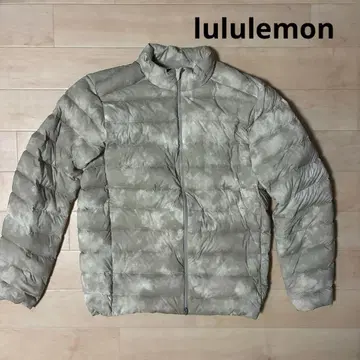 새상품급 룰루레몬 lululemon 다운 자켓 M 사이즈 정도