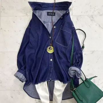 새상품급 이에나 LIEN 컬러 데님 셔츠 네이비 루즈핏 최근 모델