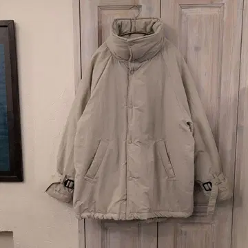 LUCA/LADY LUCK LUCA 스탠드 카라 블루종 아이보리 계열