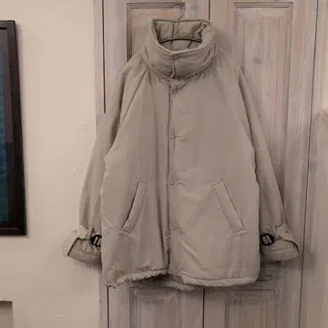 LUCA/LADY LUCK LUCA 스탠드 카라 블루종 아이보리 계열