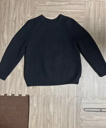 BATONER 시그니처 크루넥 니트 스웨터 블랙 Size 2