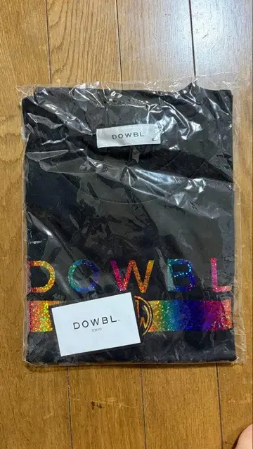 [ 가격 인하 협상 환영 ] DOWBL 블랙 로고 T셔츠 사이즈 42