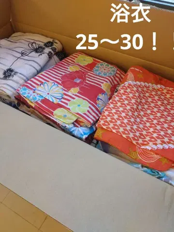 랜덤 유카타 약 30벌 (25kg까지)