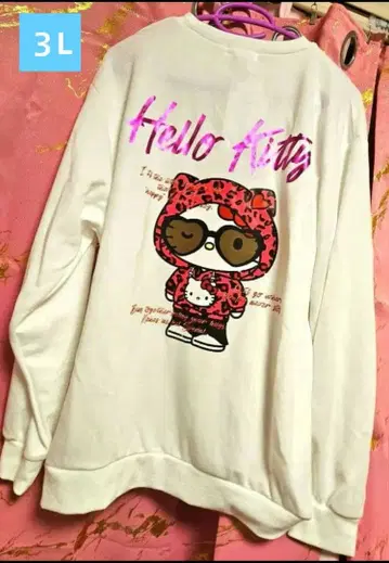 새상품 헬로키티 레오파드 무늬 트레이닝복 맨투맨 아베일