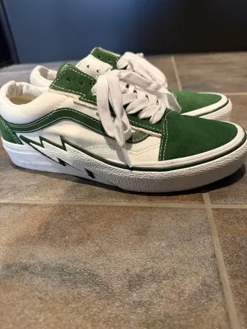 일본 미발매 Vans 스니커즈