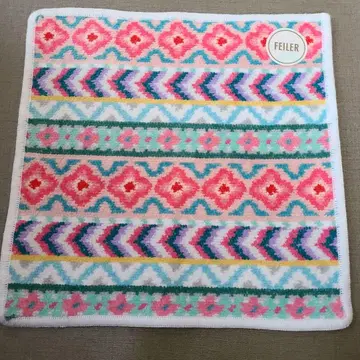 [ 완판 ] 페이러 손수건 에스닉 화이트 헤임