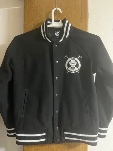 LOS INGOBERNABLES de JAPON 바시티 자켓