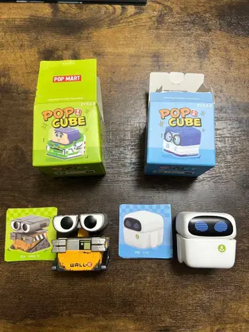 POP CUBE WALL-E EVA 피규어 세트