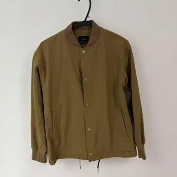 SLICK 단추식 올리브 자켓