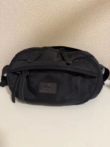 [ 컨디션 최상 ] 그레고리 아센드 테일메이트 올 블랙 S