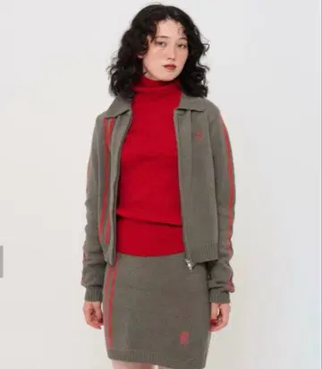 Tina Jojun 그레이 니트 스웨터