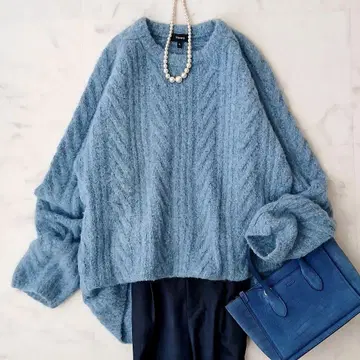 새상품급 띠어리 고급 알파카 케이블 짜임 니트 루즈핏 블루