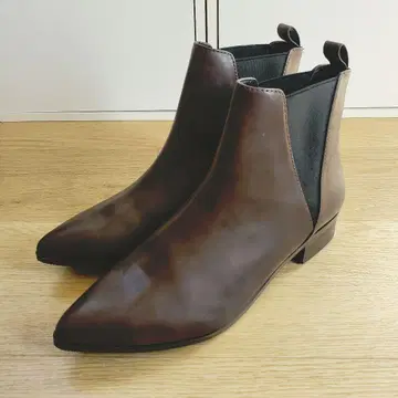 브라운 사이드 고어 부츠 스틸레토