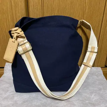 키타무라 숄더백 로고 참