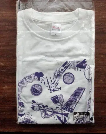 오카무라 야스유키 T셔츠 에티켓