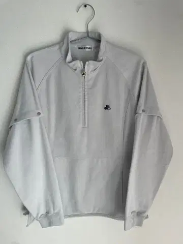 Black and white 하프 지퍼 트레이닝복